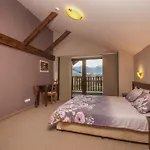 Everest Villa *